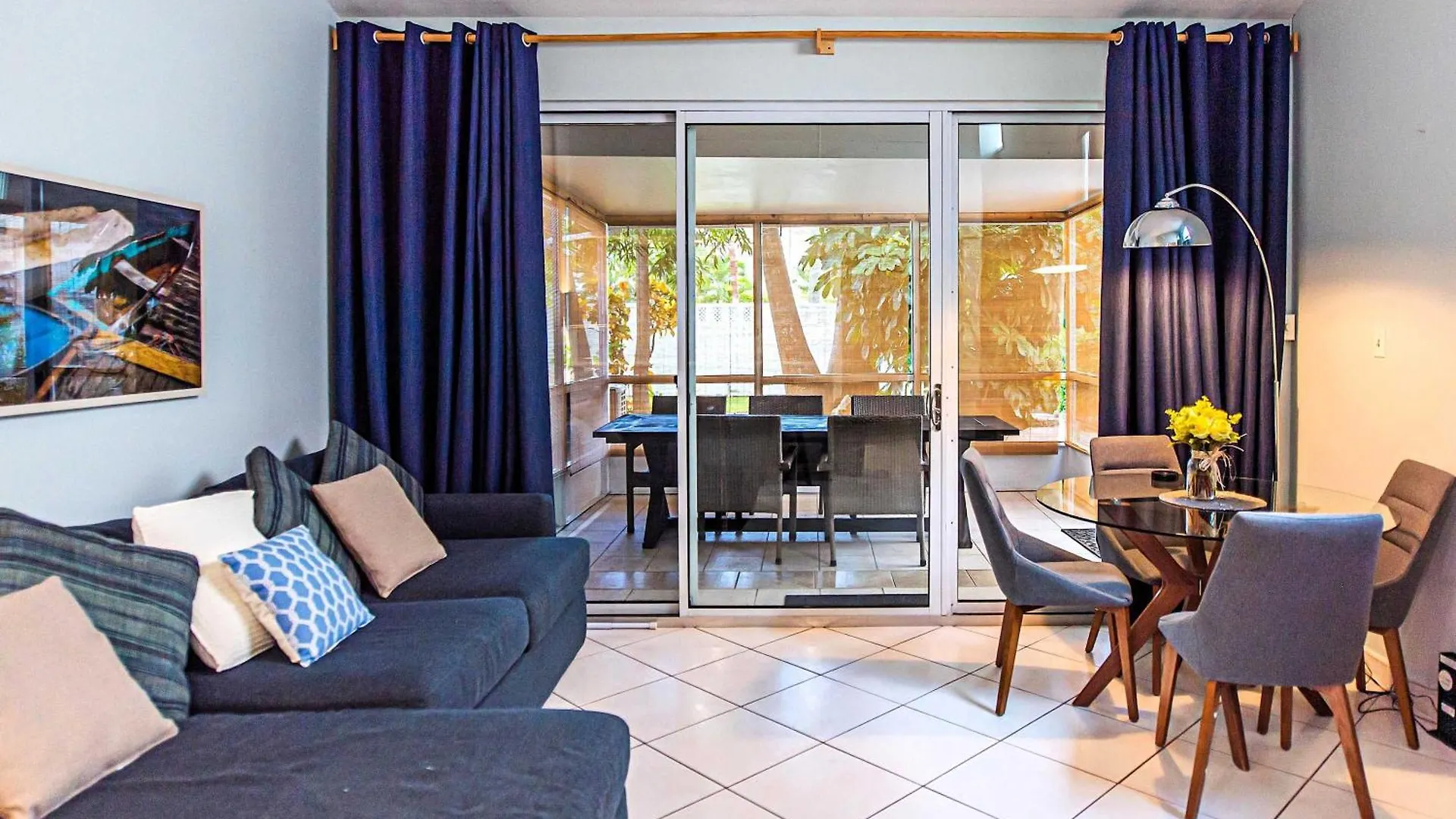 Beach Living At Island Pine Villas Blf Seven Mile Beach Apartment