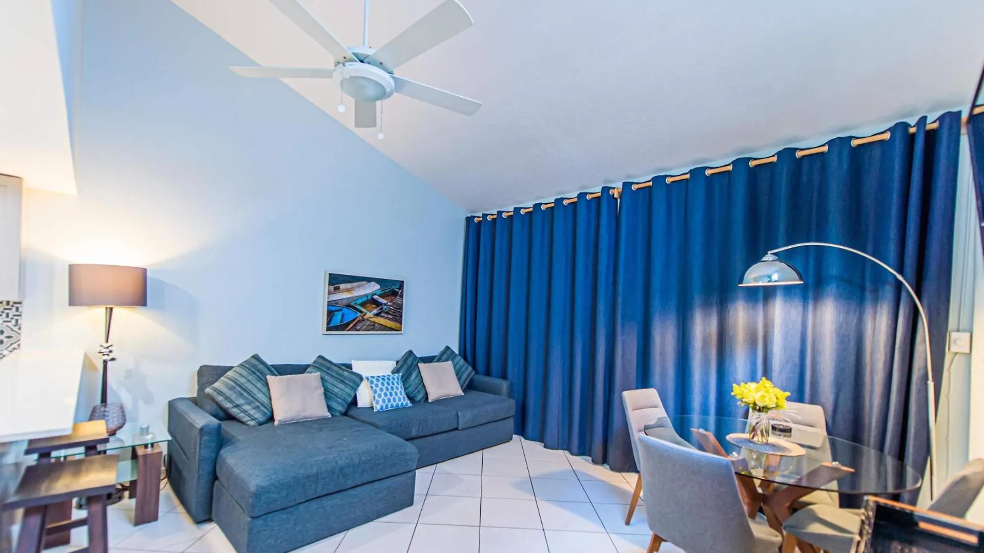 Beach Living At Island Pine Villas Blf Seven Mile Beach