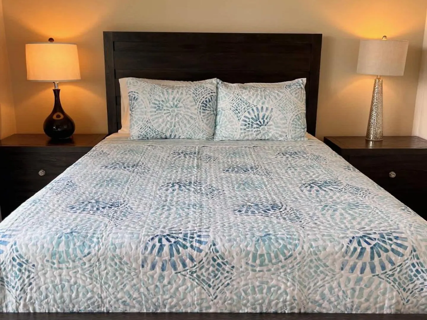 Beach Living At Island Pine Villas Blf Seven Mile Beach